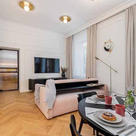 Premium Apartment In Parisian Style In The Heart Of Old Kraków Exteriör bild