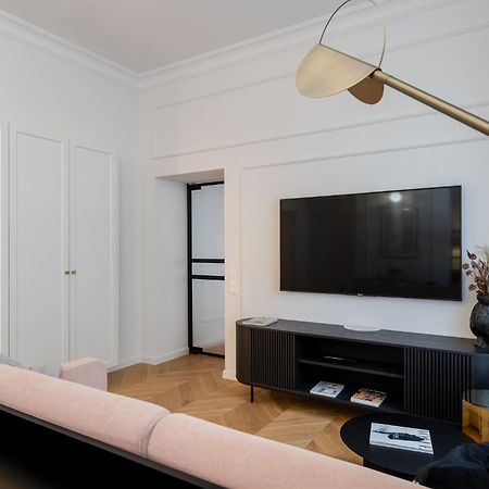Premium Apartment In Parisian Style In The Heart Of Old Kraków Exteriör bild