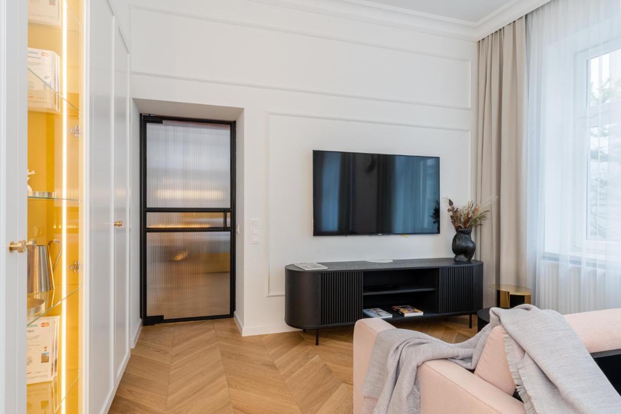 Premium Apartment In Parisian Style In The Heart Of Old Kraków Exteriör bild